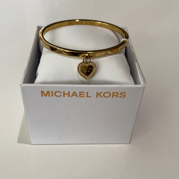 Michael Kors Gold Logo Pave Crystal Heart Bangle Bracelet- Authentic NWT - Picture 2 of 6